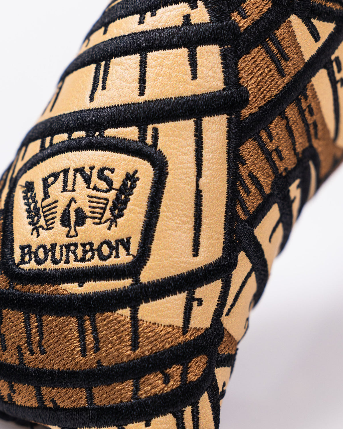 Bourbon Barrel Blade Putter Cover