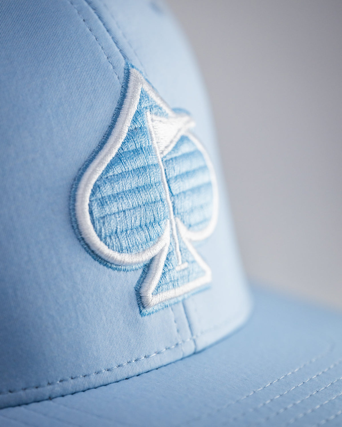 Performance Spade Hat - Carolina Blue