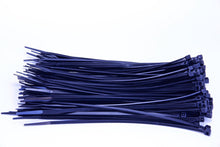 QualGear 8 in self-locking cable ties black 100 pack, side view.