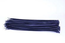 QualGear 14 in self-locking cable ties black 100 pack, side view.