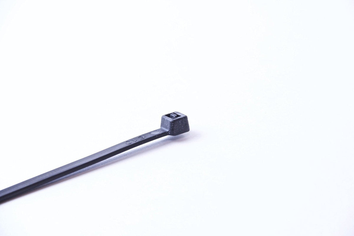 QualGear 14 in self-locking cable ties black 100 pack.