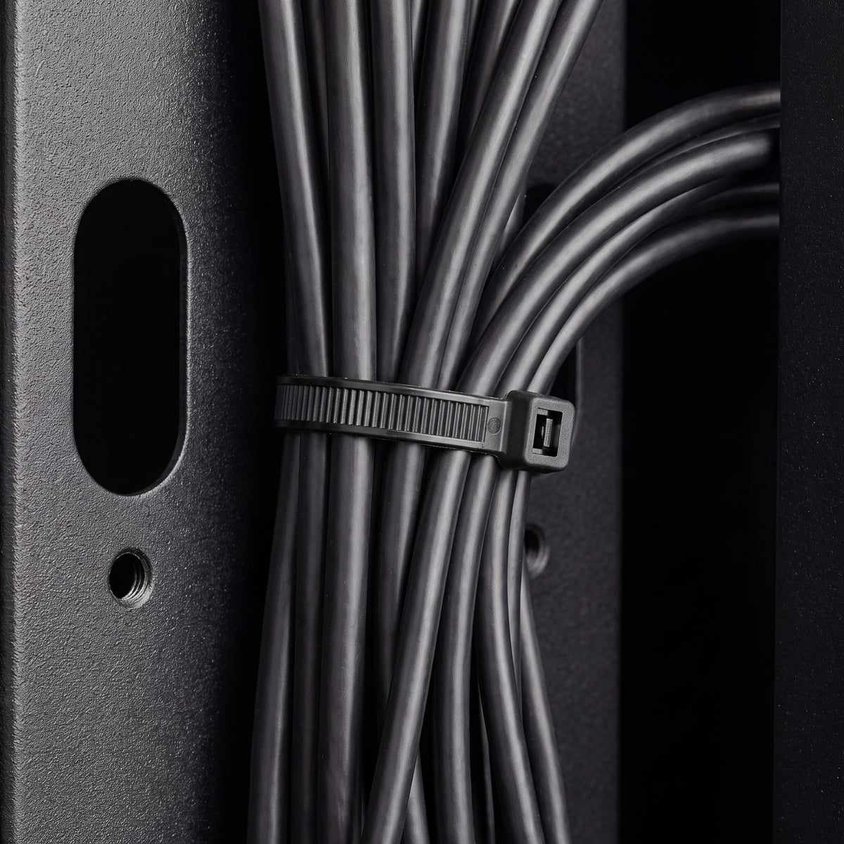 QualGear 14 in Self-Locking Cable Ties, product view.