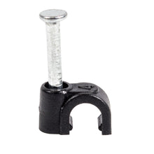 QualGear 4 mm nail-in cable clip in black with 4mm marking, the smallest clip size, from the 100-pack