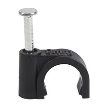 QualGear 8 mm nail-in cable clip in black with 8mm marking, sized for cables up to 8 mm