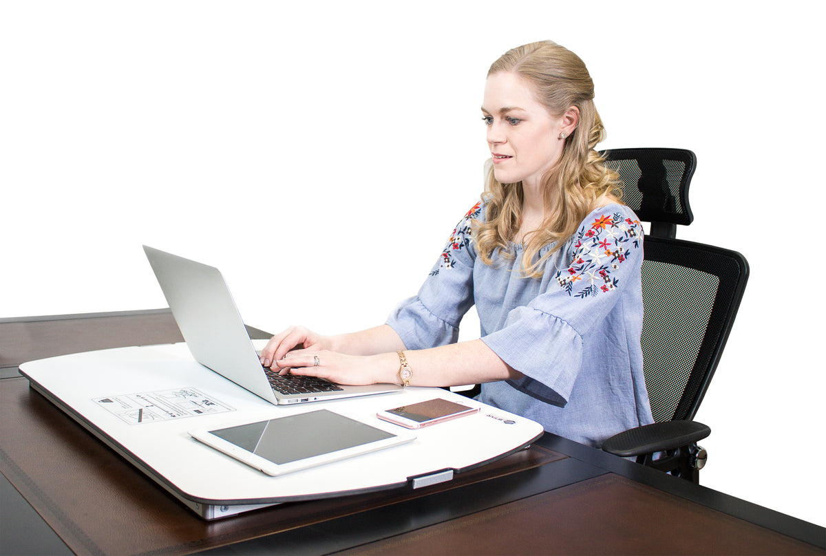 Star Ergonomics Sit to stand work station converter Sitting position