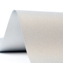 QualGear 92-In 16:9 projector screen fabric 3D high reflective silver 2.5 gain.